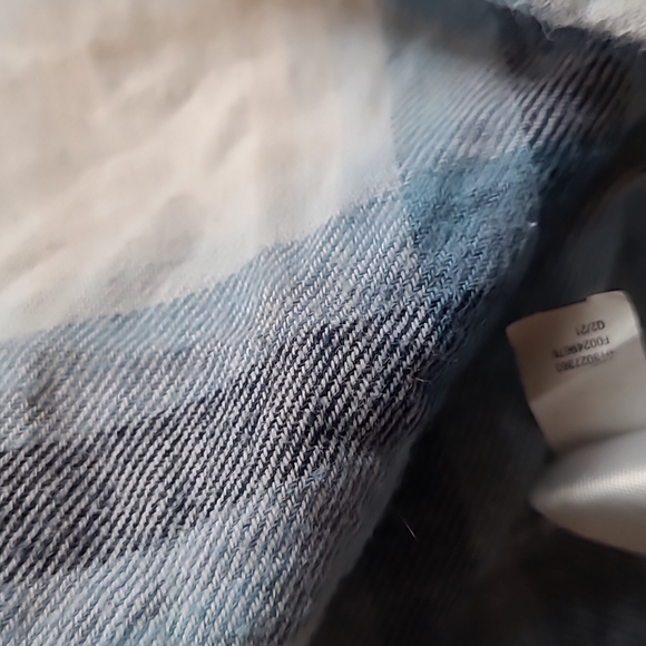 Universal thread  flannel shirt - Picture 4 of 6